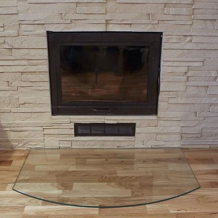 Meness Apartamenti Cesis Luaran gambar