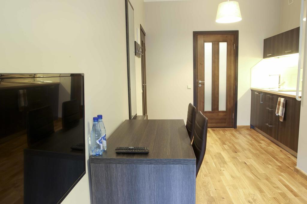 Meness Apartamenti Cesis Luaran gambar